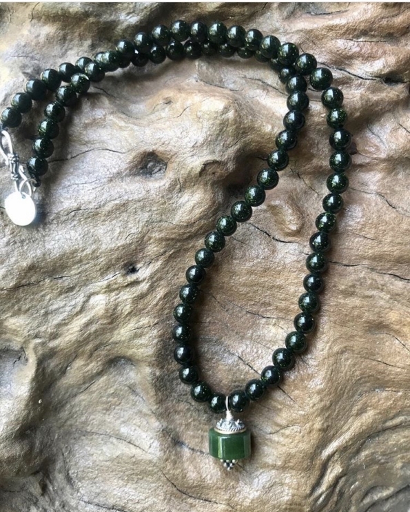 Collier en Jade et Grès