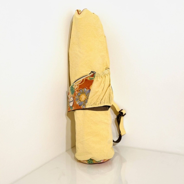 Sac Tapis Yoga Jaune_Posé