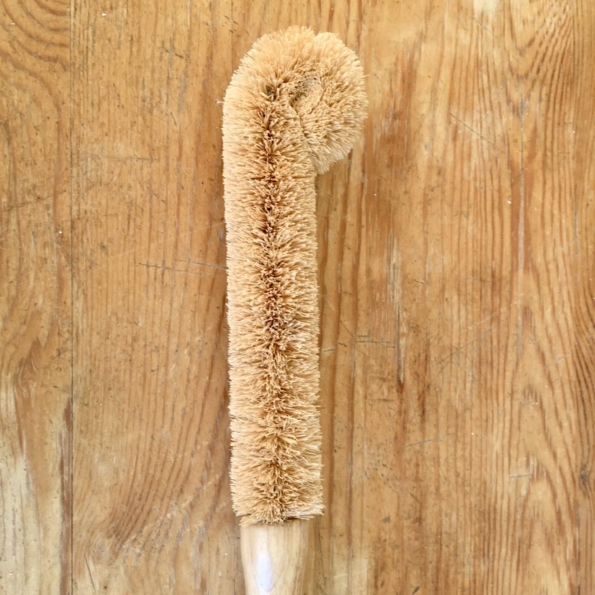 Brosse nettoyage gourde bouteille fibre coco Gros Plan